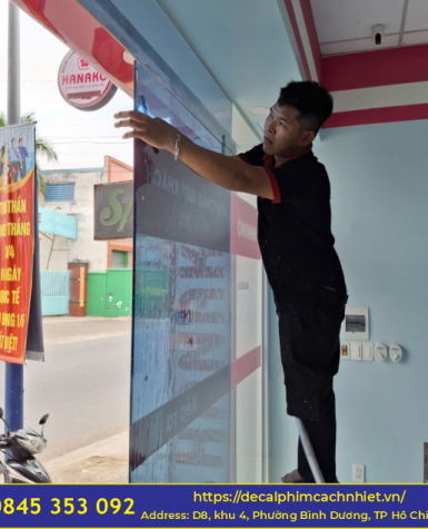 Thi Công Phim Chống Nắng Phim Cách Nhiệt KCN Đất Cuốc | Phú Quý NEG